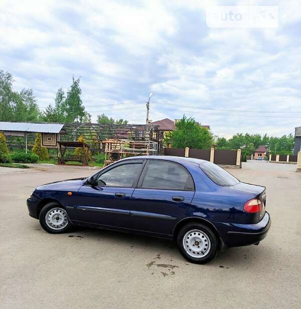 Седан Daewoo Lanos 2004 в Ивано-Франковске