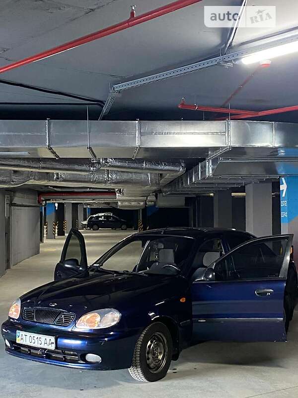 Седан Daewoo Lanos 2004 в Ивано-Франковске