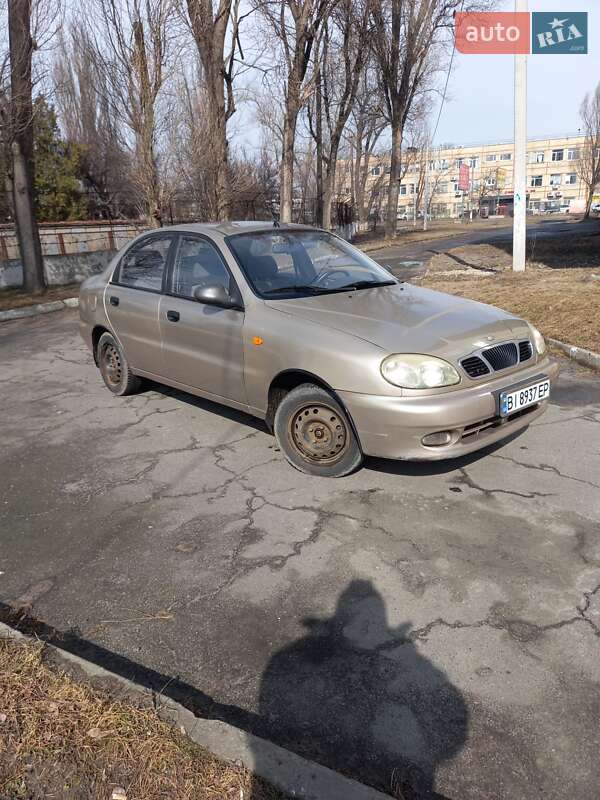 Седан Daewoo Lanos 2008 в Горишних Плавнях