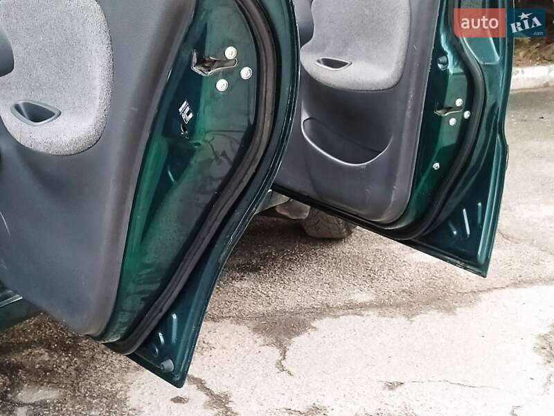 Седан Daewoo Lanos 2007 в Днепре