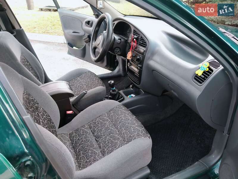 Седан Daewoo Lanos 2007 в Днепре