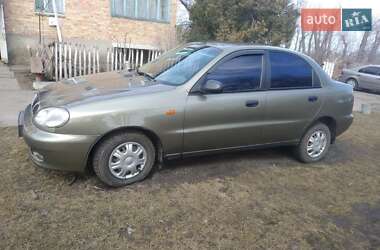 Седан Daewoo Lanos 2003 в Мироновке