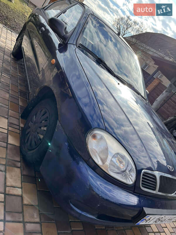 Седан Daewoo Lanos 2003 в Києві
