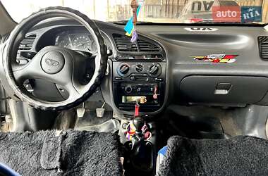 Седан Daewoo Lanos 2002 в 