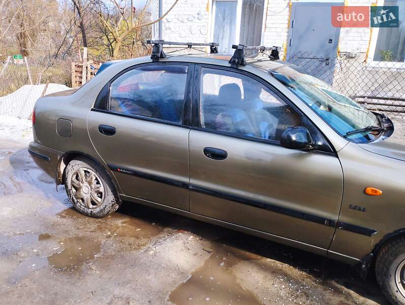 Хэтчбек Daewoo Lanos 2002 в Львове