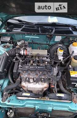 Хэтчбек Daewoo Lanos 1998 в Вольногорске