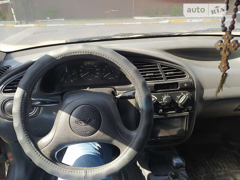 Хетчбек Daewoo Lanos 1998 в Ірпені