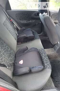 Седан Daewoo Lanos 2003 в 