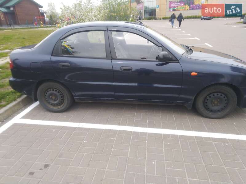 Седан Daewoo Lanos 2005 в Киеве