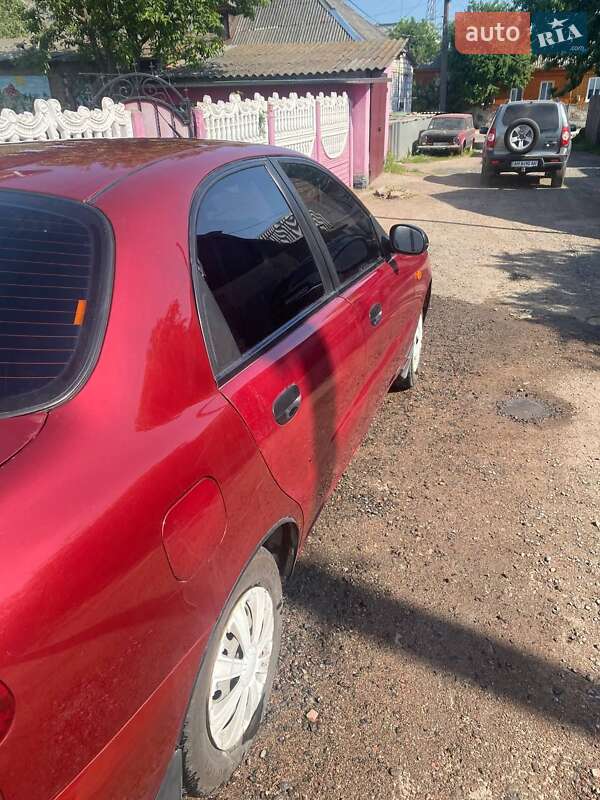 Седан Daewoo Lanos 2006 в Овруче