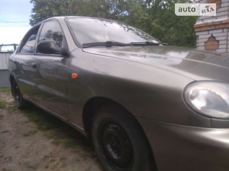 Седан Daewoo Lanos 2004 в Калинівці