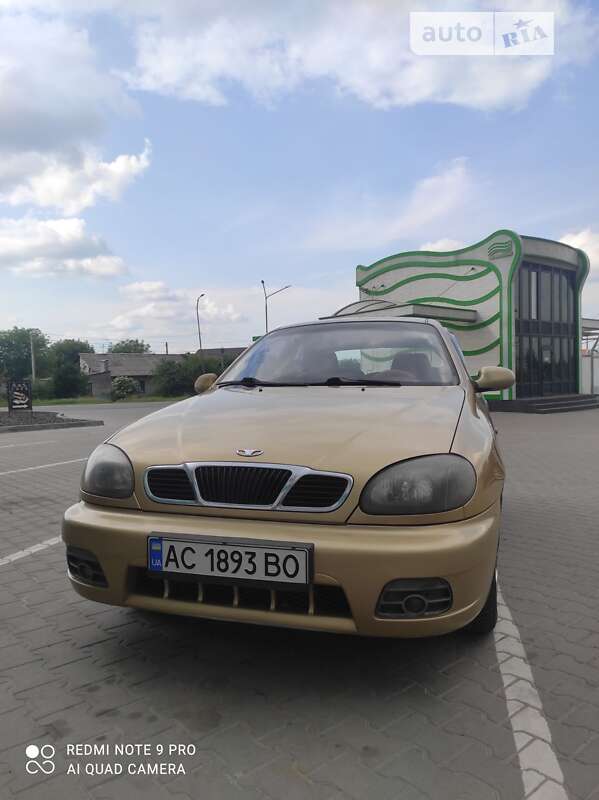 Хетчбек Daewoo Lanos 2003 в Нововолинську