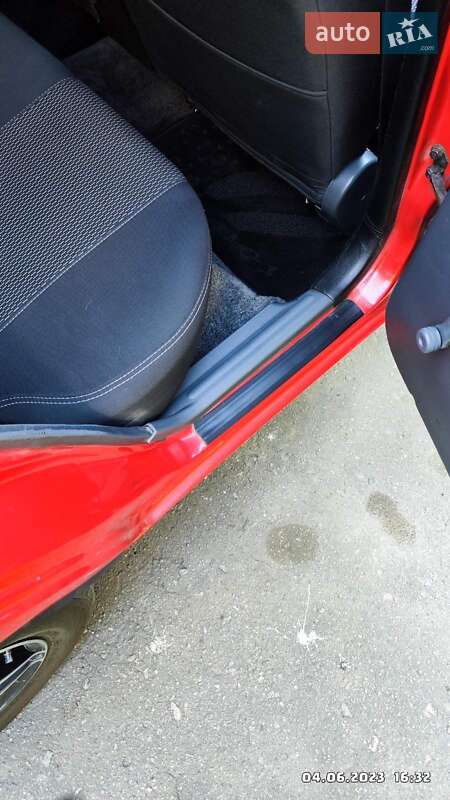 Седан Daewoo Lanos 2008 в Харькове фото 3 Седан Daewoo Lanos 2008 в Харькове