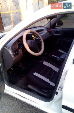 Седан Daewoo Lanos 2003 в Новой Водолаге