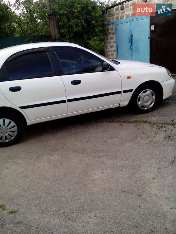 Седан Daewoo Lanos 2003 в Новой Водолаге фото Седан Daewoo Lanos 2003 в Новой Водолаге