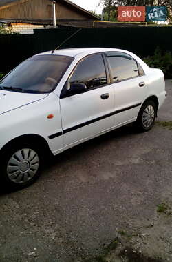 Седан Daewoo Lanos 2003 в Новой Водолаге