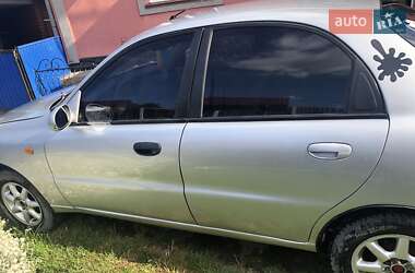 Седан Daewoo Lanos 2002 в 