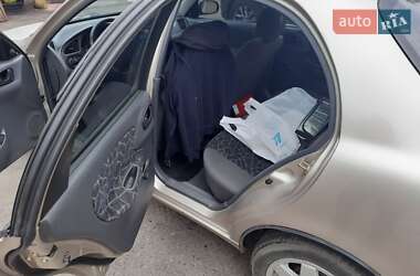 Седан Daewoo Lanos 2004 в 