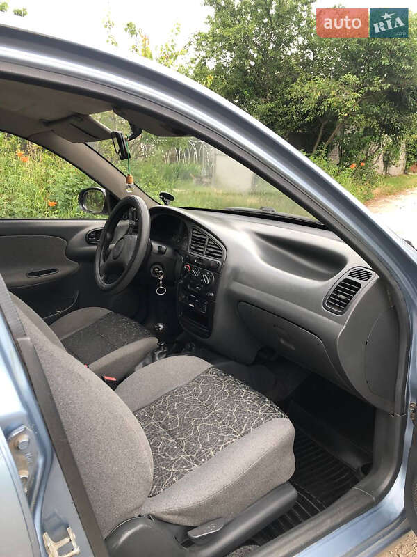 Седан Daewoo Lanos 2008 в Днепре