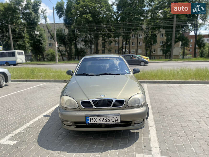 Седан Daewoo Lanos 2002 в Хмельницькому