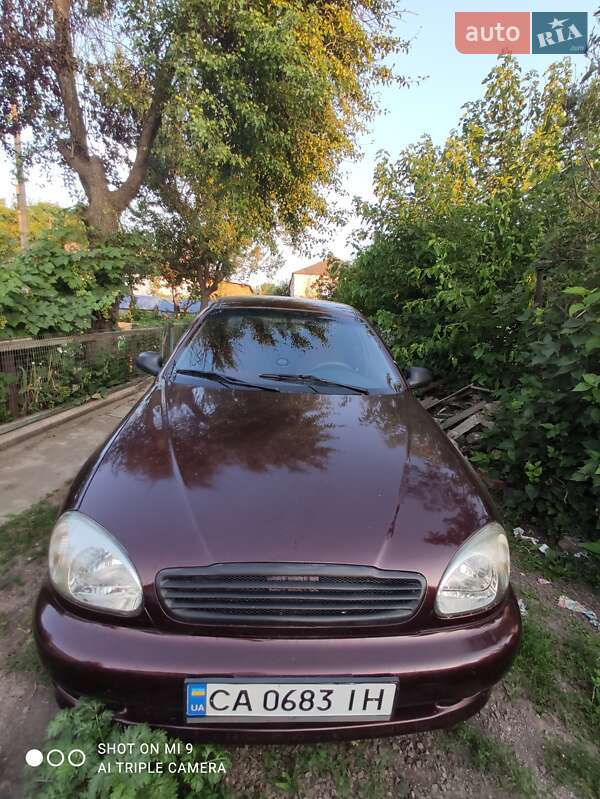 Седан Daewoo Lanos 2002 в Кропивницком