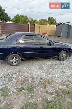 Седан Daewoo Lanos 2002 в Днепре