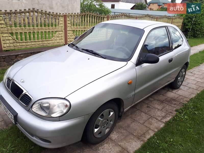 Хетчбек Daewoo Lanos 1998 в 