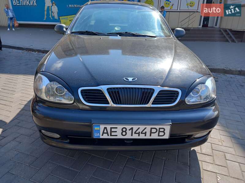 Седан Daewoo Lanos 1999 в Кривому Розі