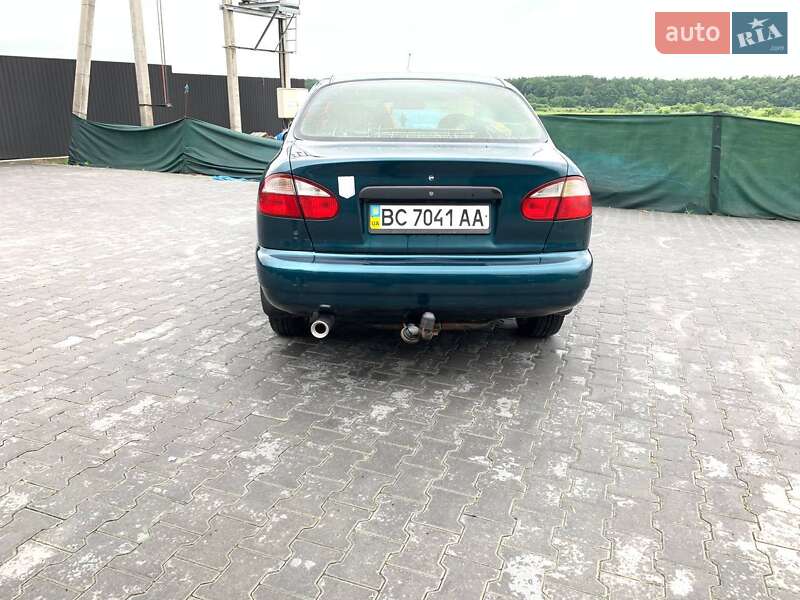 Седан Daewoo Lanos 2004 в Львове