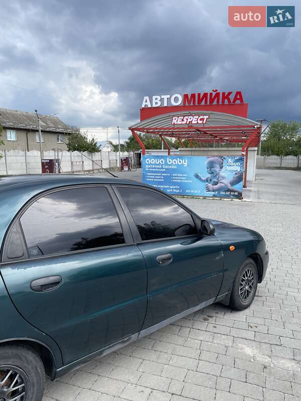 Седан Daewoo Lanos 2003 в Ивано-Франковске