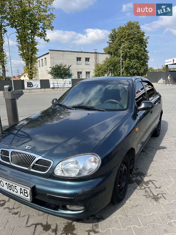 Седан Daewoo Lanos 2005 в Мукачево