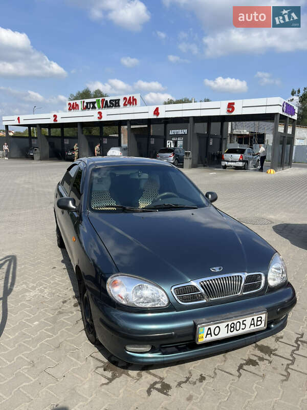 Седан Daewoo Lanos 2005 в Мукачево