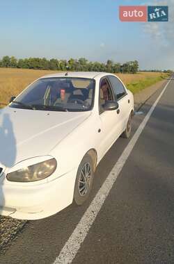 Седан Daewoo Lanos 2007 в Карловке