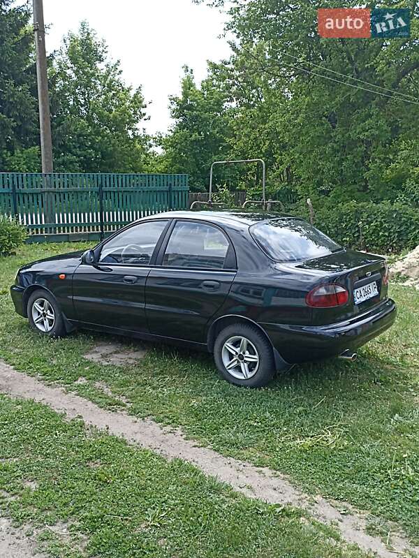 Седан Daewoo Lanos 2008 в Мироновке