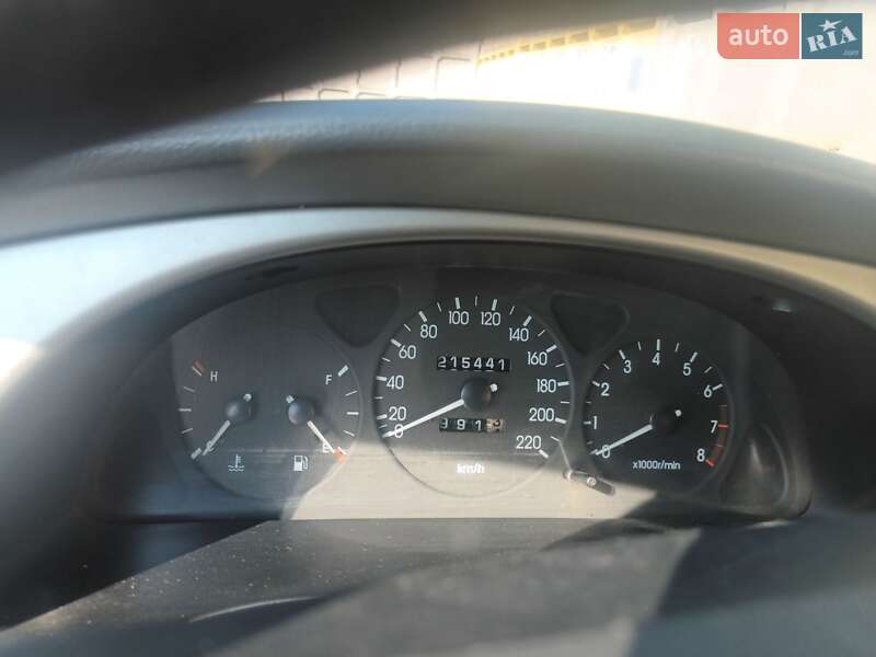 Седан Daewoo Lanos 2005 в Дніпрі