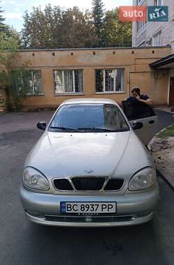 Седан Daewoo Lanos 2003 в Львове