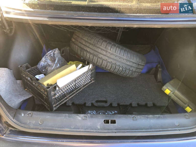 Седан Daewoo Lanos 2006 в Киеве