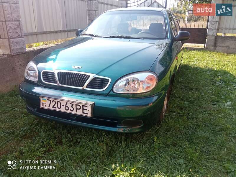 Седан Daewoo Lanos 2002 в Ужгороде