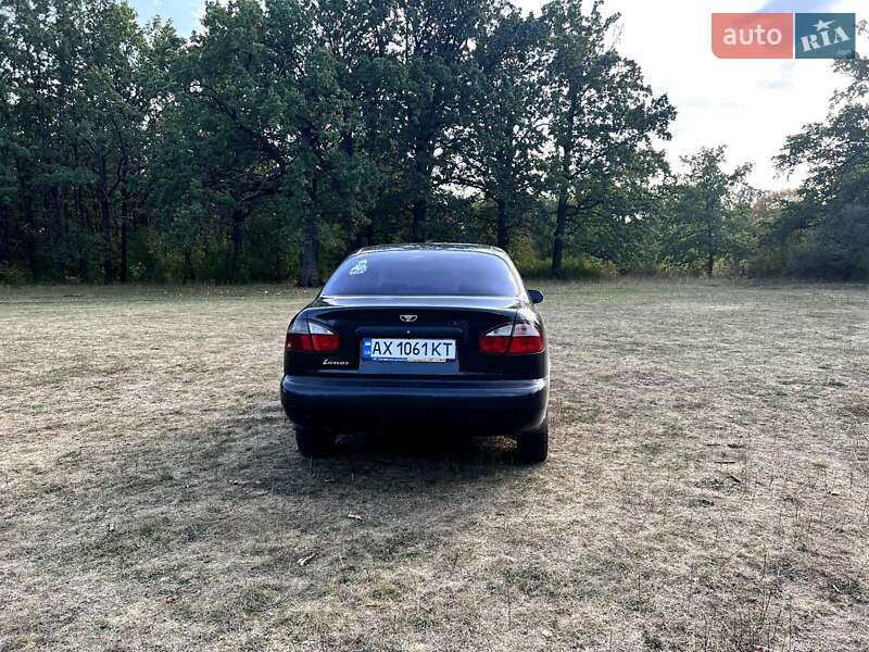 Седан Daewoo Lanos 2008 в Краснограде