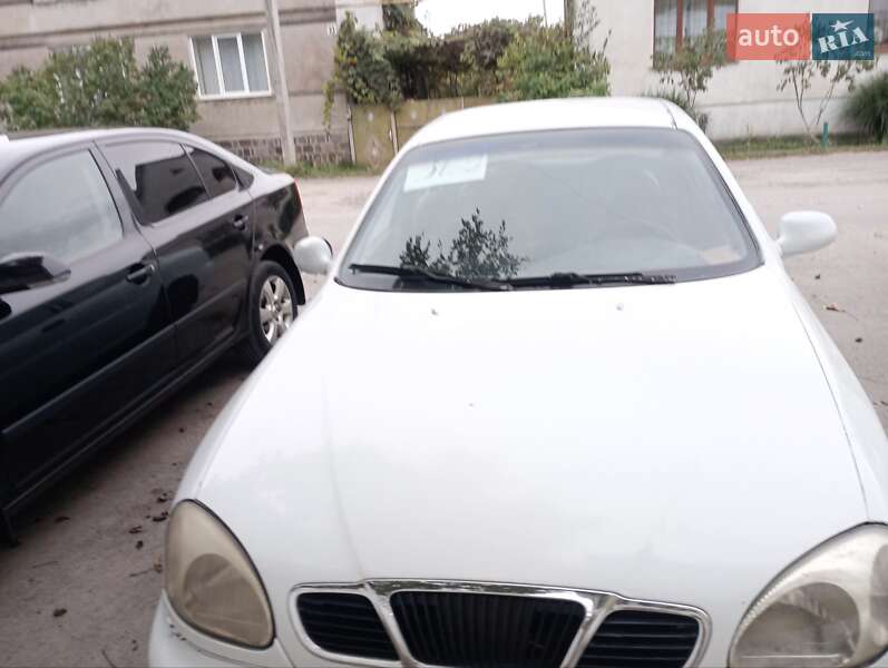 Daewoo Lanos 1998
