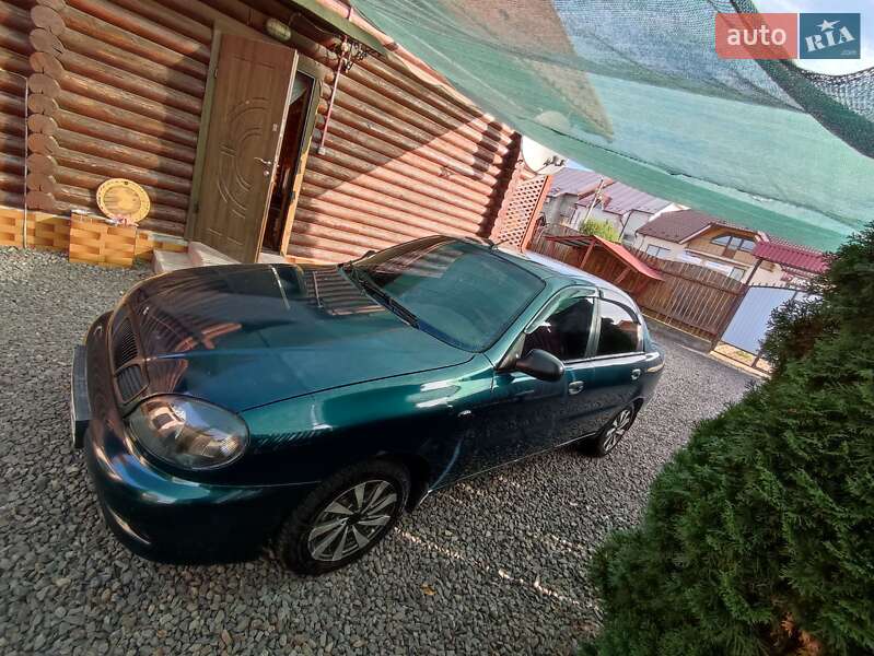 Седан Daewoo Lanos 2007 в Мукачевому