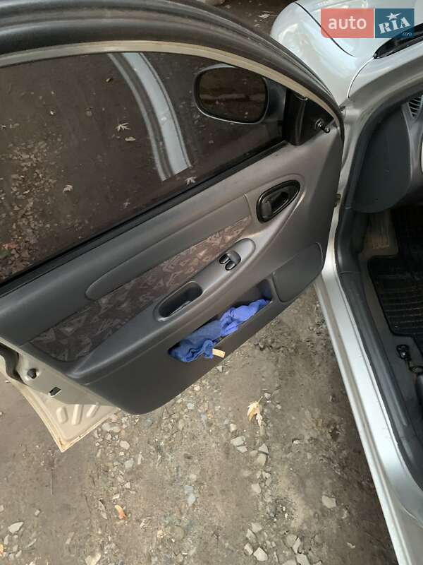 Седан Daewoo Lanos 2006 в Дрогобыче