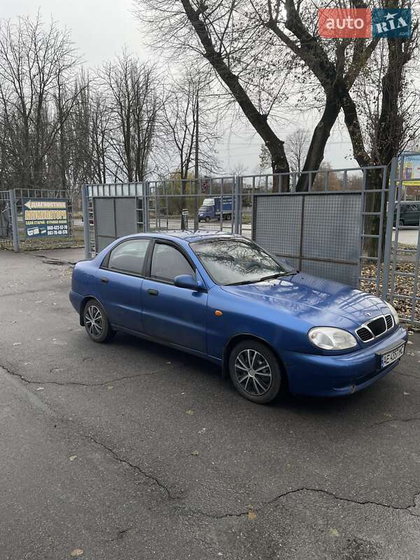 Седан Daewoo Lanos 1998 в Кривому Розі