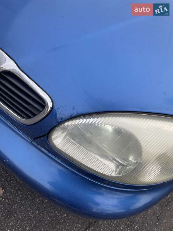 Седан Daewoo Lanos 1998 в Кривому Розі