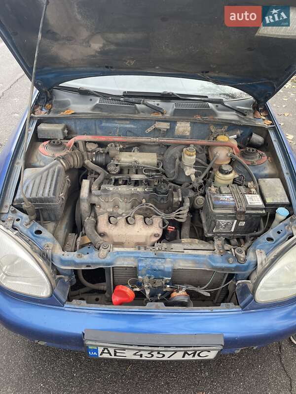 Седан Daewoo Lanos 1998 в Кривому Розі