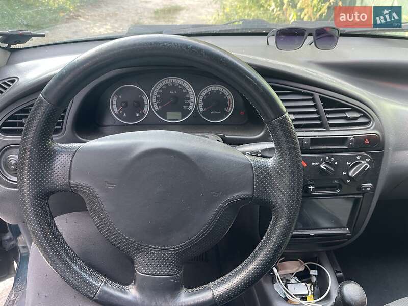 Седан Daewoo Lanos 2004 в Києві