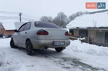 Седан Daewoo Lanos 2003 в Тернополе