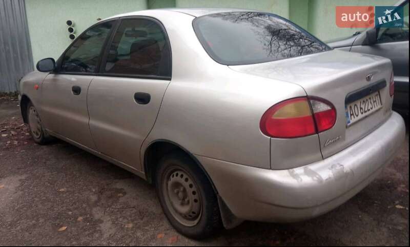 Седан Daewoo Lanos 2003 в Ужгороде