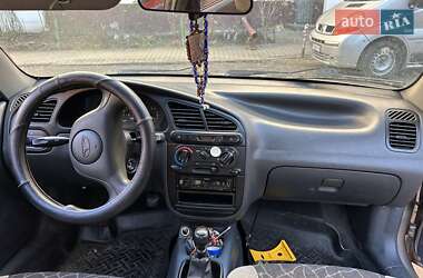 Седан Daewoo Lanos 2004 в Черновцах