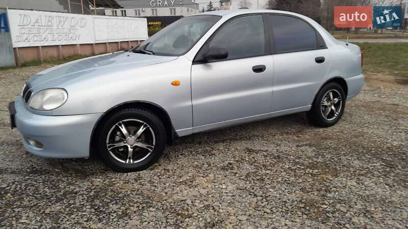 Седан Daewoo Lanos 2005 в Иршаве
